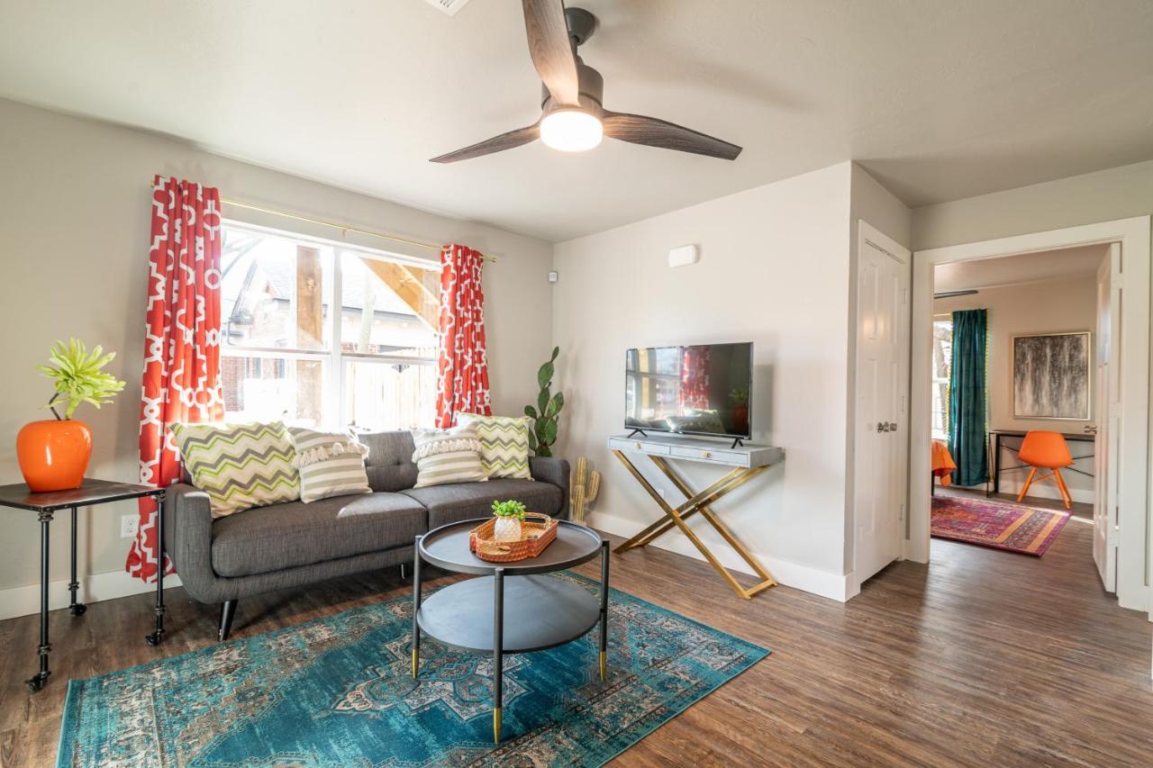 Apartment Plaza Pad I - New Near Plaza District