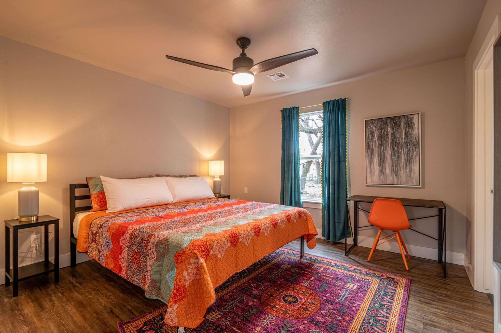 Plaza Pad I - New Near Plaza District